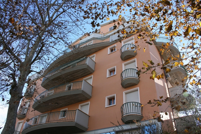 Imagen de los exteriores del Hotel Residenza Novalba. Foto 13