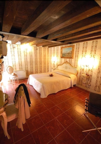 Imagen de la habitación del Hotel Residenza San Maurizio. Foto 11