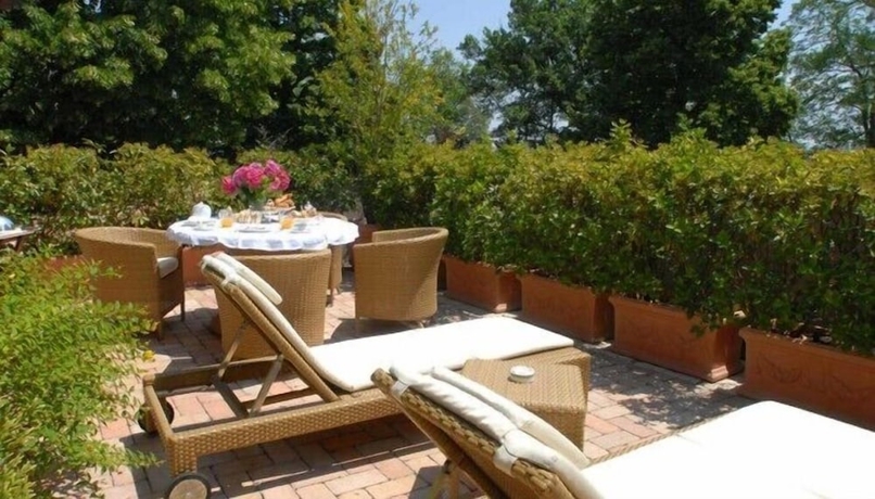 Imagen de la habitación del Hotel Residenza Torre Di San Martino. Foto 12