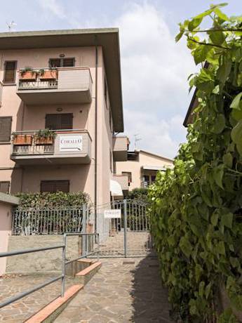 Imagen de la habitación del Hotel Residenza Turistico Alberghiera Corallo. Foto 10