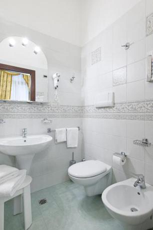 Imagen de la habitación del Hotel Residenza d'Epoca San Cassiano. Foto 8
