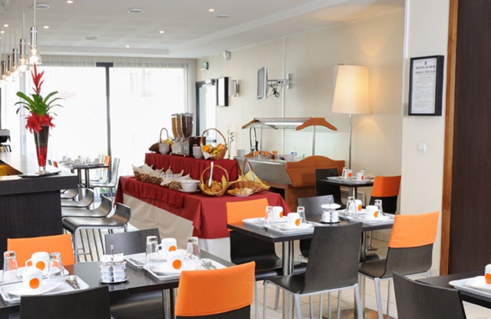 Imagen del bar/restaurante del Hotel Residhome Appart Nancy Lorraine. Foto 4