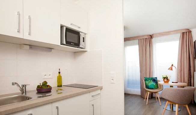 Imagen de los exteriores del Hotel Residhome Asnières Park. Foto 8