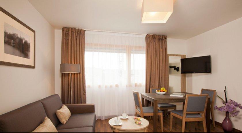 Imagen de los interiores del Hotel Residhome Bordeaux. Foto 3