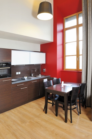 Imagen de la habitación del Hotel Residhome Caserne De Bonne. Foto 8