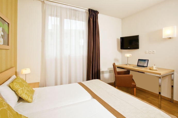 Imagen de la habitación del Hotel Residhome Clermont Ferrand Gergovia. Foto 10