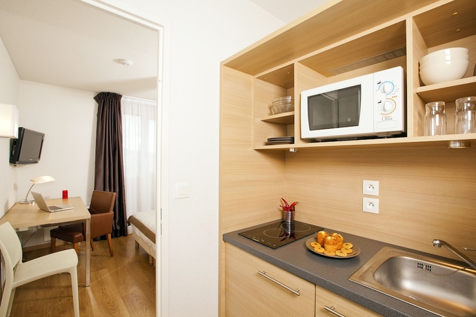 Imagen de la habitación del Hotel Residhome Clermont Ferrand Gergovia. Foto 13