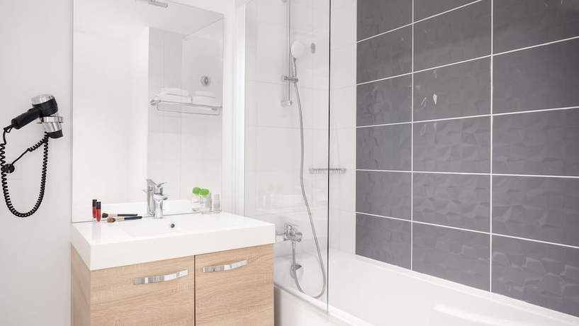 Imagen de la habitación del Hotel Residhome Dijon Cité des vignes. Foto 11