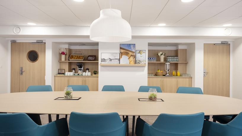 Imagen de los interiores del Hotel Residhome Dijon Cité des vignes. Foto 15