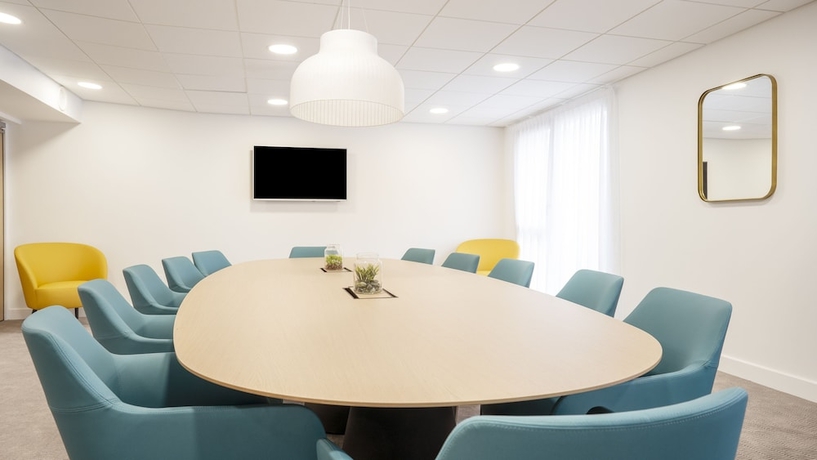 Imagen de los interiores del Hotel Residhome Dijon Cité des vignes. Foto 16