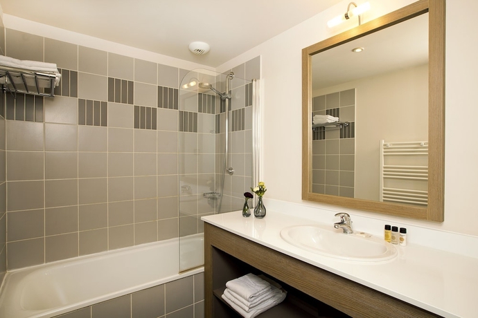 Imagen de la habitación del Hotel Residhome Du Théâtre. Foto 15