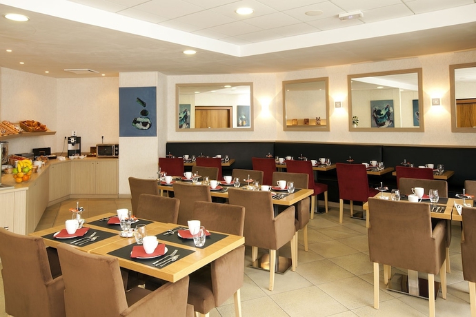 Imagen del bar/restaurante del Hotel Residhome Du Théâtre. Foto 7