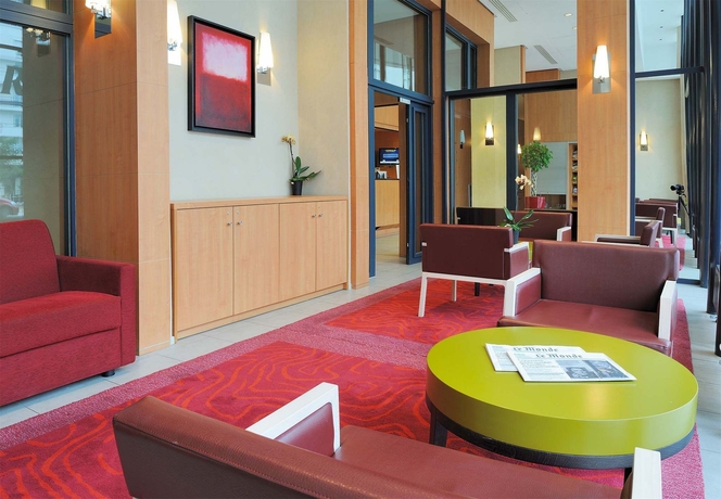 Imagen de los interiores del Hotel Residhome Monceau. Foto 12