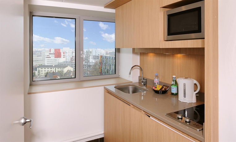 Imagen de la habitación del Hotel Residhome Nantes Berges De La Loire. Foto 11