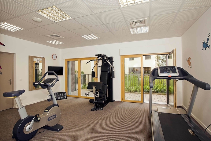 Imagen de los interiores del Hotel Residhome Paris Issy-les-moulineaux. Foto 17