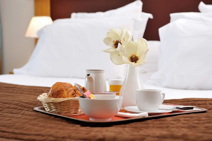 Imagen de la habitación del Hotel Residhome Paris Massy. Foto 13