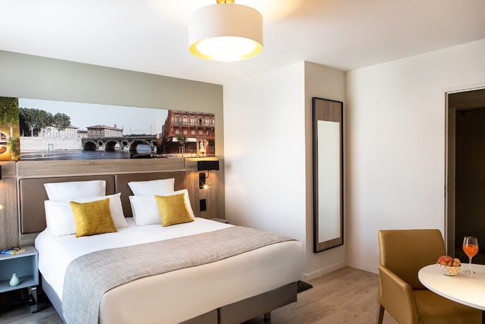 Imagen de la habitación del Hotel Residhome Toulouse Ponts Jumeaux. Foto 5