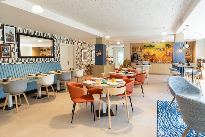 Imagen del bar/restaurante del Hotel Residhome Toulouse Ponts Jumeaux. Foto 2