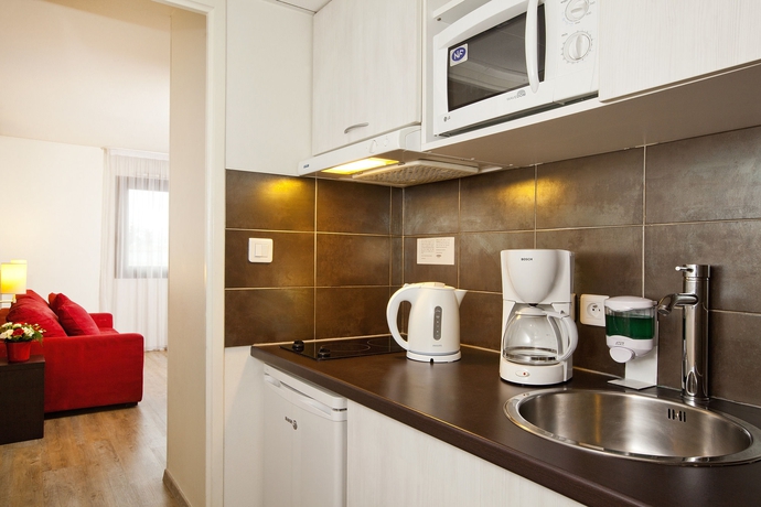 Imagen de la habitación del Hotel Residhome Toulouse Tolosa. Foto 9