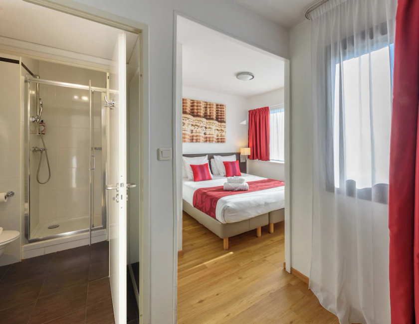 Imagen de la habitación del Hotel Residhome Toulouse Tolosa. Foto 9