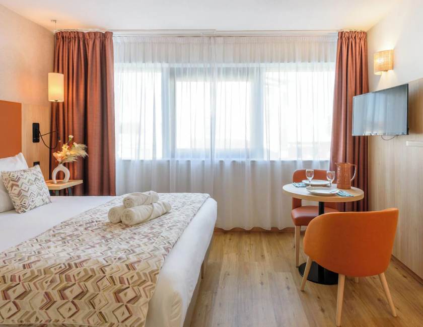 Imagen de la habitación del Hotel Residhome Toulouse Tolosa. Foto 11