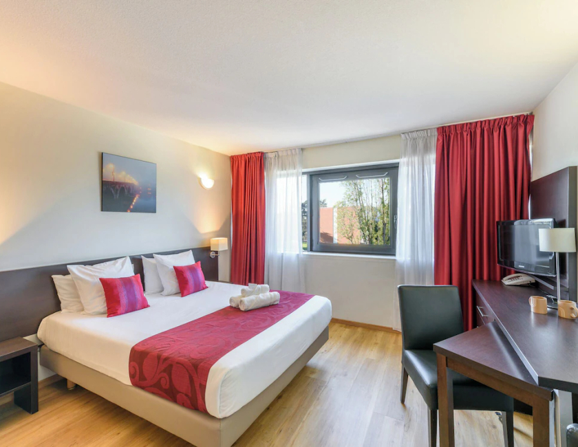 Imagen de la habitación del Hotel Residhome Toulouse Tolosa. Foto 13