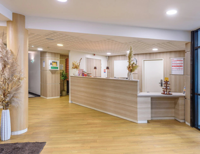 Imagen de los interiores del Hotel Residhome Toulouse Tolosa. Foto 23