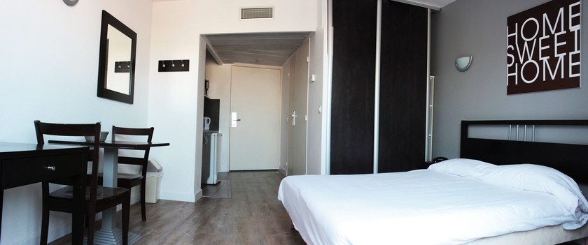 Imagen de la habitación del Hotel Residhotel Grand Prado. Foto 12