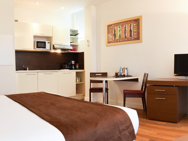 Imagen de la habitación del Hotel Residhotel Impérial Rennequin. Foto 9