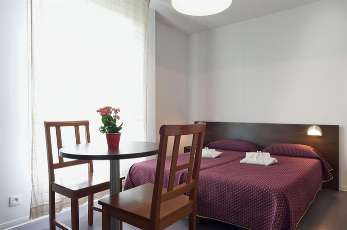 Imagen de la habitación del Hotel Residhotel Les Hauts D'andilly. Foto 8