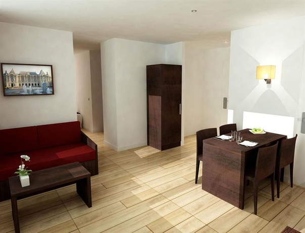 Imagen de los interiores del Hotel Residhotel Lille Vauban. Foto 5