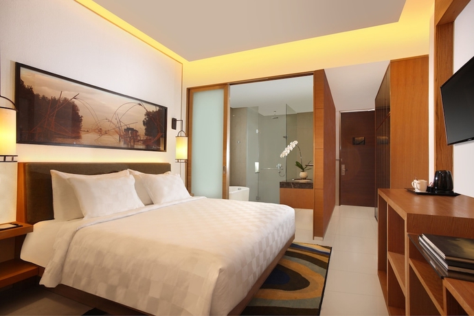 Imagen de la habitación del Hotel Resinda Hotel Karawang, Managed By Padma Hotels. Foto 12
