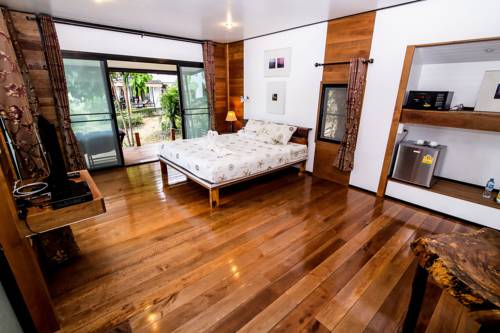 Imagen de la habitación del Hotel Resolution Resort. Foto 13