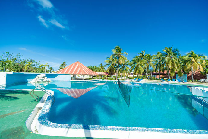 Imagen de la piscina del Hotel Resonance Musique Santa Lucia. Foto 11