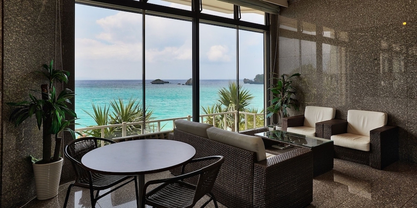 Imagen de los interiores del Hotel Resonex Nago. Foto 12