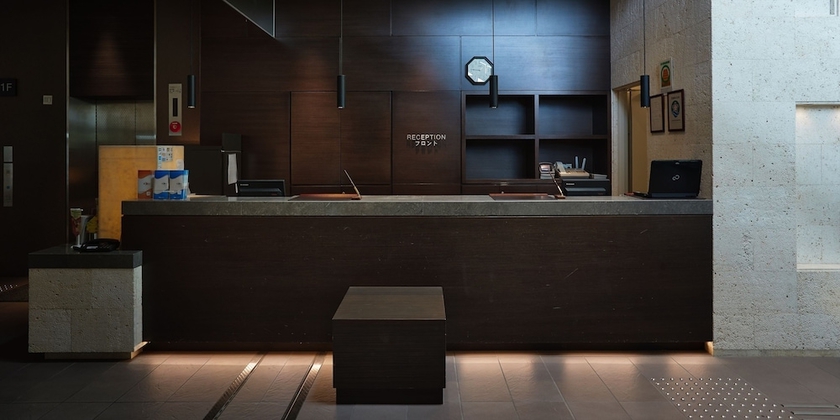 Imagen de los interiores del Hotel Resonex Nago. Foto 15
