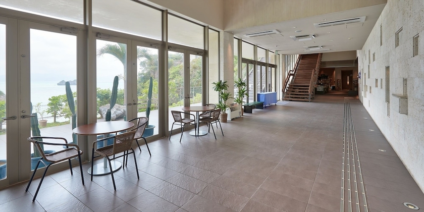 Imagen de los interiores del Hotel Resonex Nago. Foto 18
