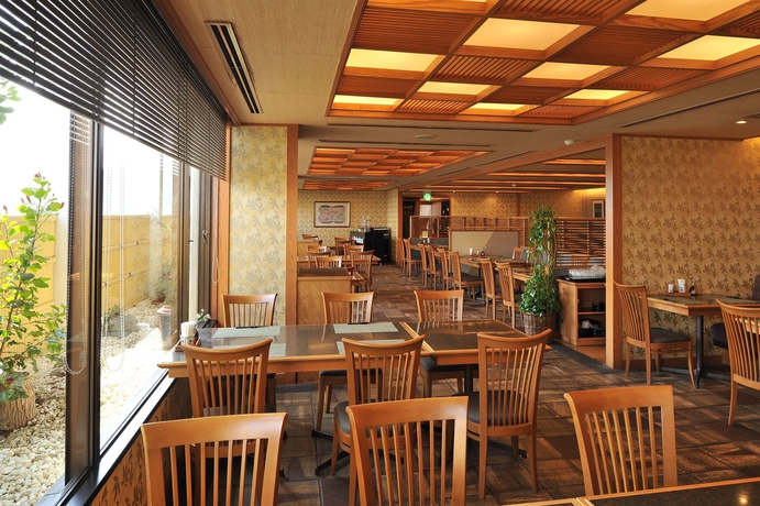 Imagen del bar/restaurante del Hotel Resorpia Atami. Foto 5