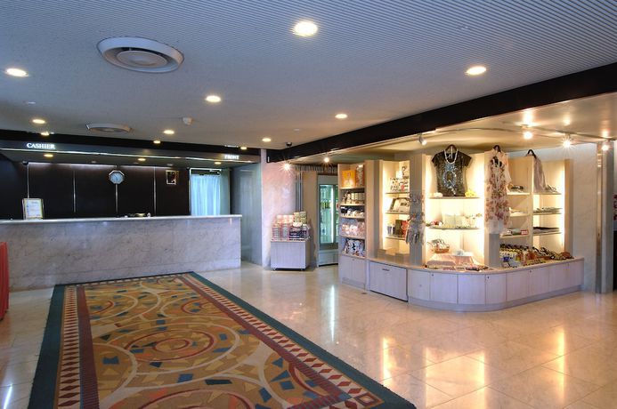 Imagen de los interiores del Hotel Resorpia Kumihama. Foto 13