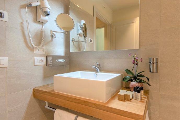 Imagen de la habitación del Hotel Resort 37. Foto 11