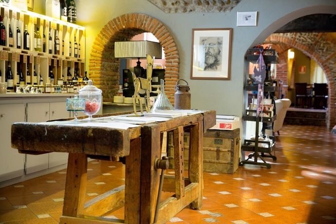 Imagen de los interiores del Hotel Resort Al Castello. Foto 19