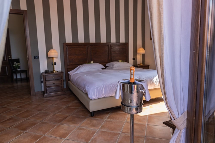 Imagen de la habitación del Hotel Resort Al Castello. Foto 17