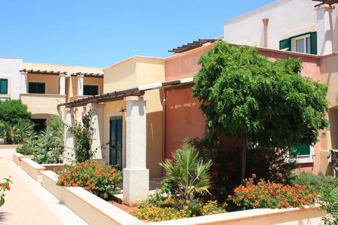 Imagen general del Hotel Resort Arco del Saracino. Foto 14