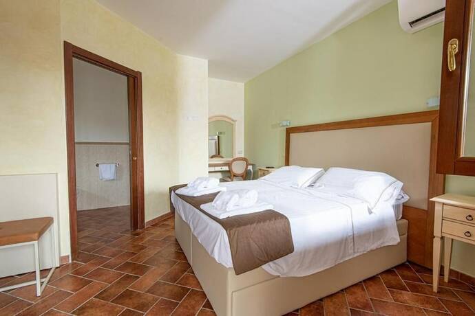Imagen de la habitación del Hotel Resort Capalbio. Foto 18