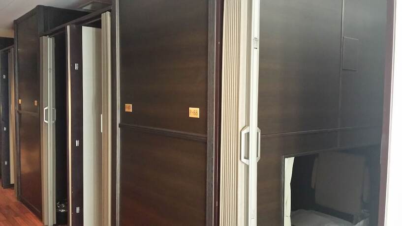 Imagen de la habitación del Hotel Resort Capsule Sakuragicho. Foto 23
