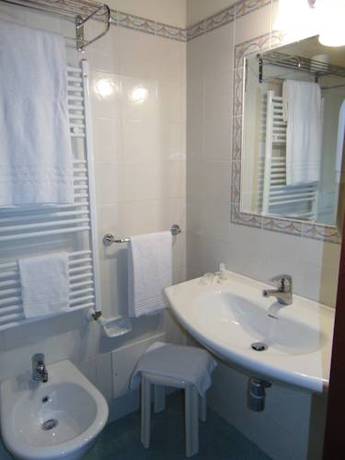 Imagen de la habitación del Hotel Resort Casale Le Torri. Foto 12