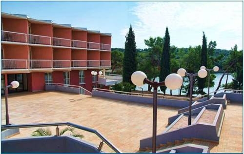 Imagen general del Hotel Resort Centinera. Foto 8