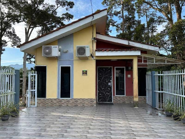 Imagen de la habitación del Hotel Resort D\'Rumah Bonda River View. Foto 14