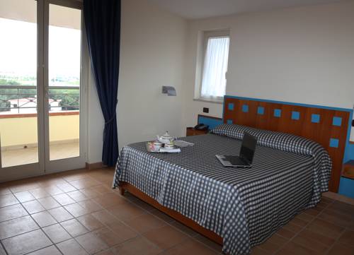Imagen de la habitación del Hotel Resort Il Panfilo. Foto 1