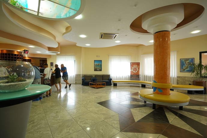 Imagen de los interiores del Hotel Resort Itaca - Nausicaa. Foto 13